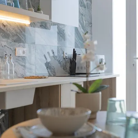 Uy - Loft Acogedores Y Modernos Estudios Cerca De La Estación Joaquín Sorolla * Valência
