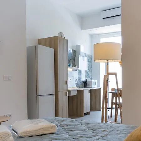 Uy - Loft Acogedores Y Modernos Estudios Cerca De La Estación Joaquín Sorolla