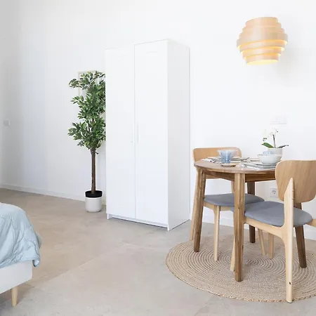 Uy - Loft Acogedores Y Modernos Estudios Cerca De La Estación Joaquín Sorolla