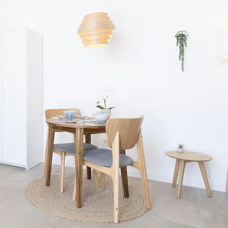 Uy - Loft Acogedores Y Modernos Estudios Cerca De La Estación Joaquín Sorolla Apartamento *
