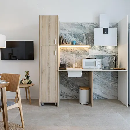 Uy - Loft Acogedores Y Modernos Estudios Cerca De La Estación Joaquín Sorolla Apartamento Valência