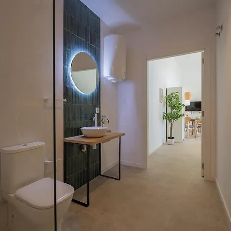 Apartamento Uy - Loft Acogedores Y Modernos Estudios Cerca De La Estación Joaquín Sorolla Valência