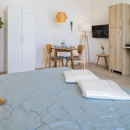 Uy - Loft Acogedores Y Modernos Estudios Cerca De La Estación Joaquín Sorolla Apartamento Valência
