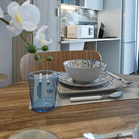 Uy - Loft Acogedores Y Modernos Estudios Cerca De La Estación Joaquín Sorolla *