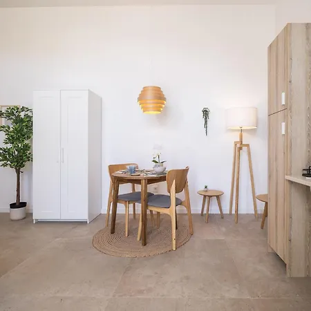 Uy - Loft Acogedores Y Modernos Estudios Cerca De La Estación Joaquín Sorolla