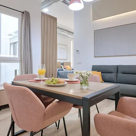 Ciutat Vella Modern Apartament *