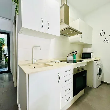 Cute & Cozy Aparment Near The Historic Center Apartman *