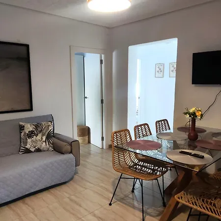 Al Lado De La Playa Malvarrosa * Valência