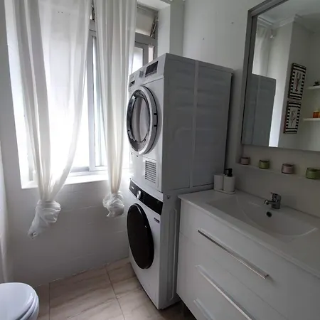 Al Lado De La Playa Malvarrosa Apartamento *