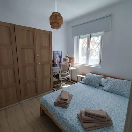 Al Lado De La Playa Malvarrosa Apartamento *