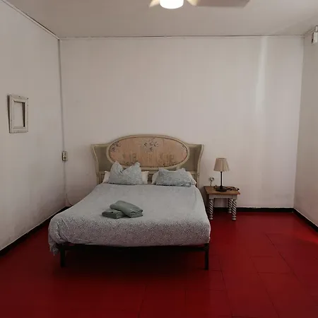 Propia Bed & Breakfast