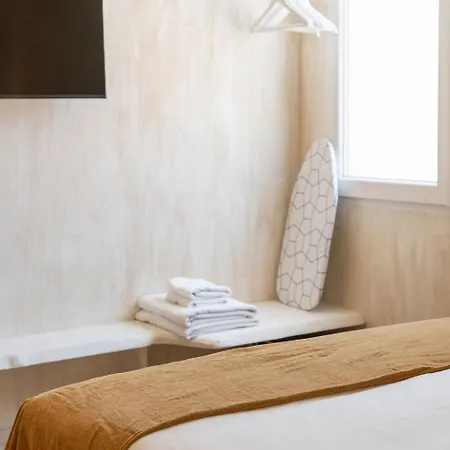 Nomad Haux Puerto Nocleg ze śniadaniem 4*