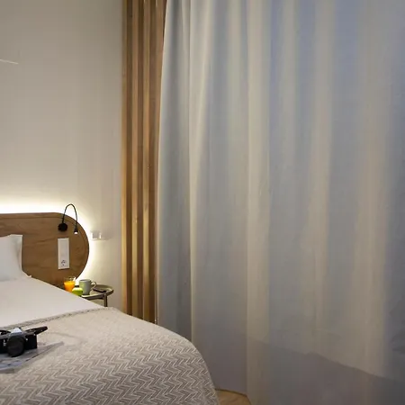 Nomad Haux Zaidia * Valencia