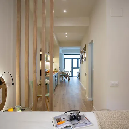 Nomad Haux Zaidia Valencia