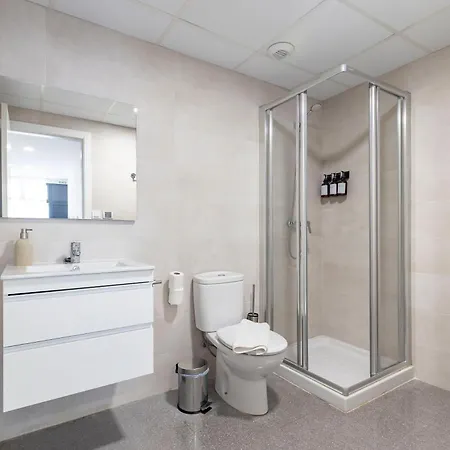 Imperial Puerto * فالنسيا