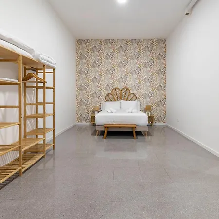 Imperial Puerto فالنسيا