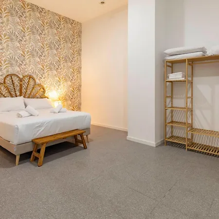 Imperial Puerto * فالنسيا