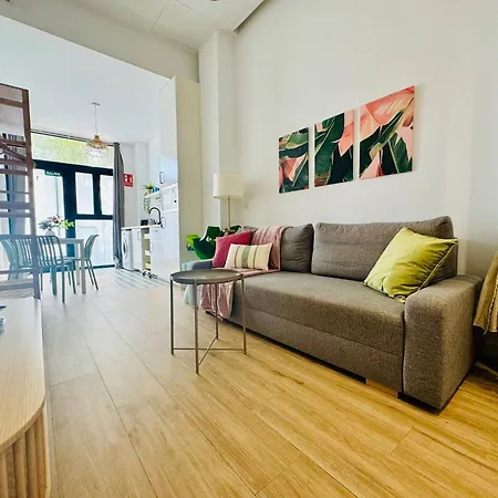 & Cozy Flat Close The