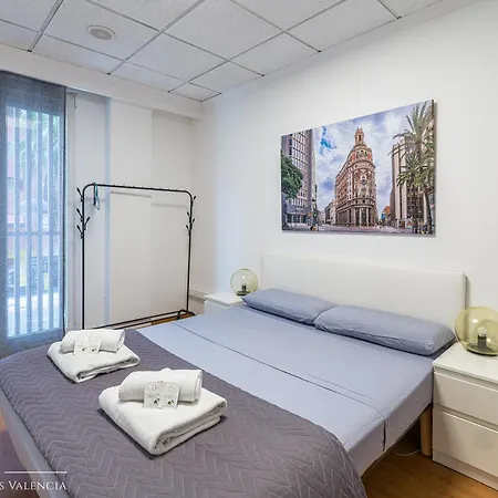 Suites Rooms Valencia 招待所 瓦伦西亚