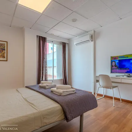 Suites Rooms Valencia 게스트하우스 발렌시아