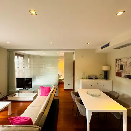 Apartment Encantador En Historica La Plaza Del Tossal