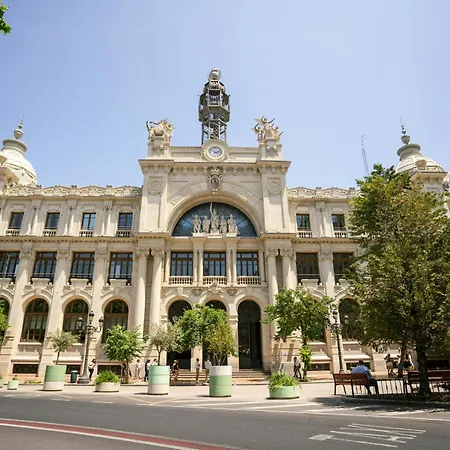 Neobeds - Stylish Modern 1br Near Old Town & Steps From Turia Park דירה *