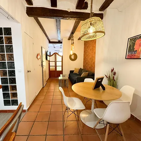 Con Encanto Histórico *