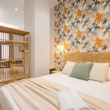 Florit Flats - Trafalgar Arts & Port Valencia