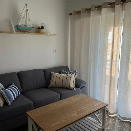 Modern In The Roja Of * ולנסיה