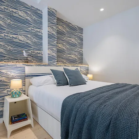 Florit Flats - The Mediterranean Suites Apartment *
