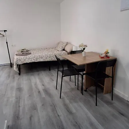 Apartamento Valencia Apartment *