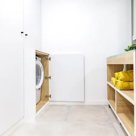 Urban Bajo 6 - Housevanlive *