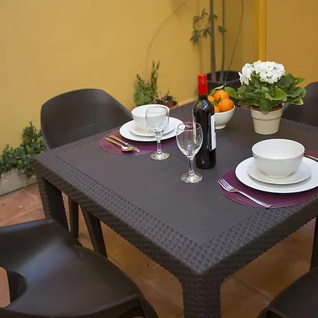 Singularstays Botanico 29 Hostel Valensiya