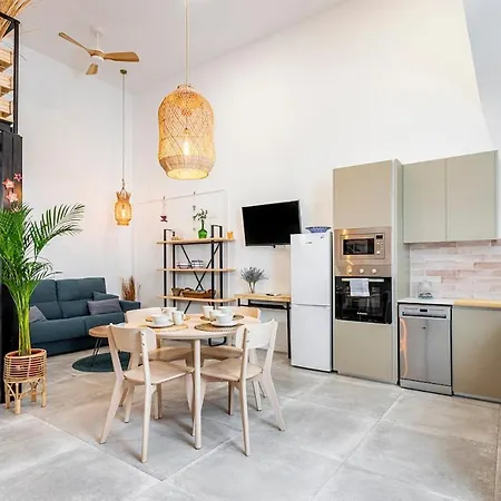 Apartman Lovely Duplex On The *