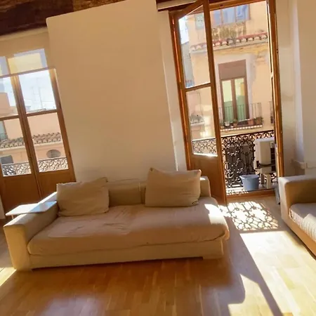 Apartmán Bright, Charming,in The Historic Center