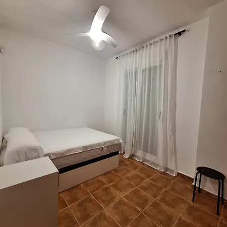 Townhouse With Pool Next To The Of Arts 度假居