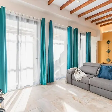 Visitacion Pool House Διαμέρισμα