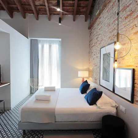 You&co. Quart Boutique