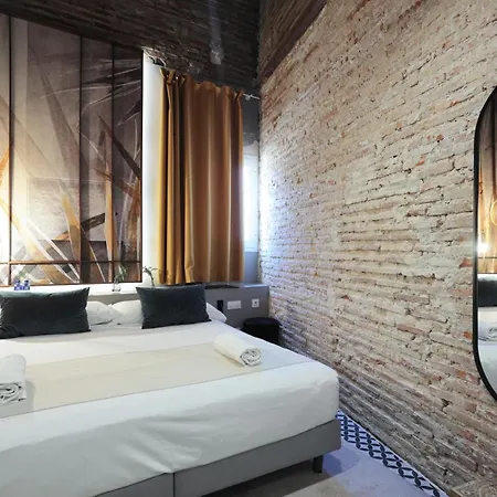 & Co. Quart Boutique Szálloda 3*