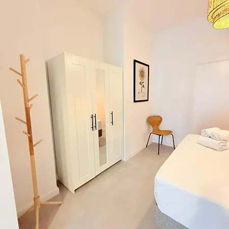 Travel Habitat Oceanografic Apartment