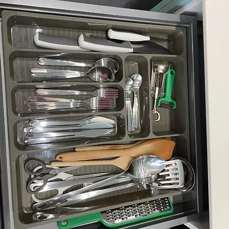 Florit Flats - Trafalgar Arts & Port