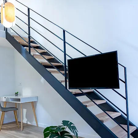 Cr - Loft - Moderno Y Coqueto Estudio Duplex Cerca De Avenida Francia Y Ciencias Valencia