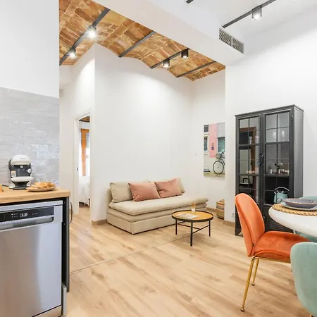 Luxury Apartament, Close To Cabanal Beach, Late Checkout Appartement Valence