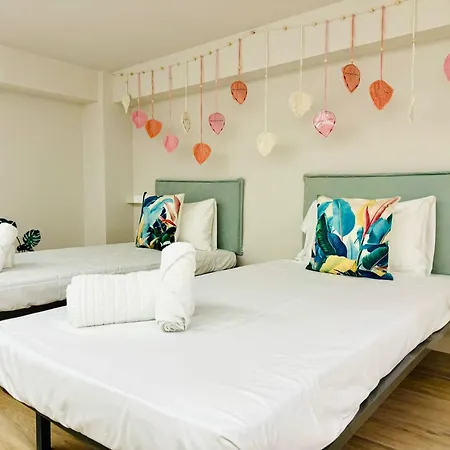 Modern With Style Near Center Appartement