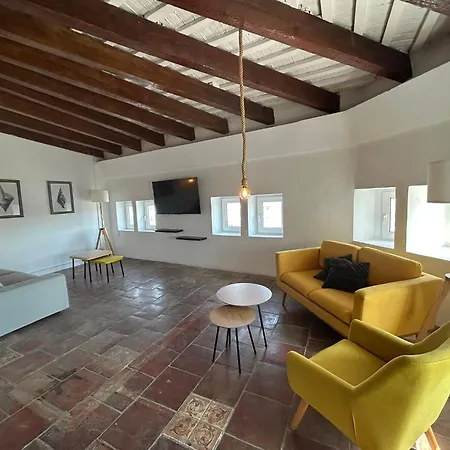 Amazinn Places Casa Calabuig Atico Marina Real - No Ascensor- Апарт-отель Валенсия