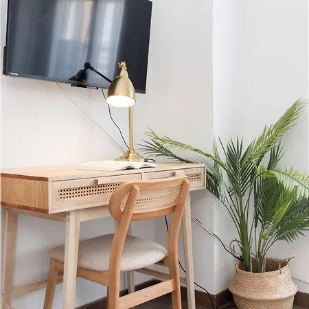 Travel Habitat Cabanyal *