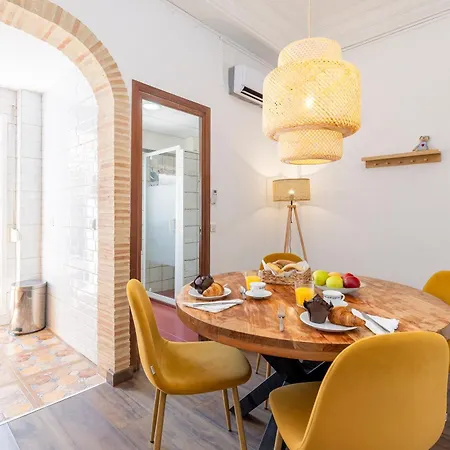 Travel Habitat Cabanyal