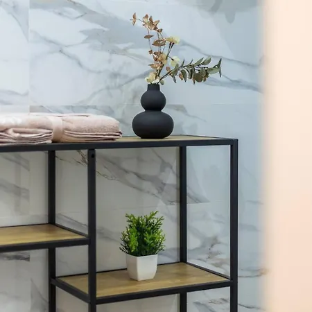 Estudio Tranquilo Cerca Del Centro 아파트