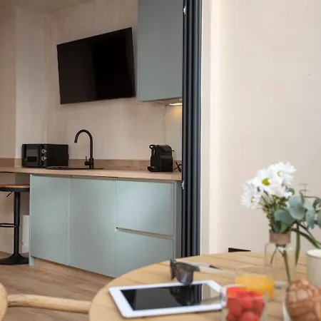 Gasthof Nomad Haux Mestalla Valencia