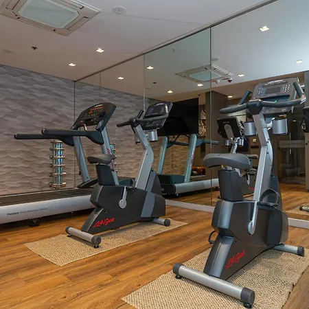 Sh Colon Hotel Valence